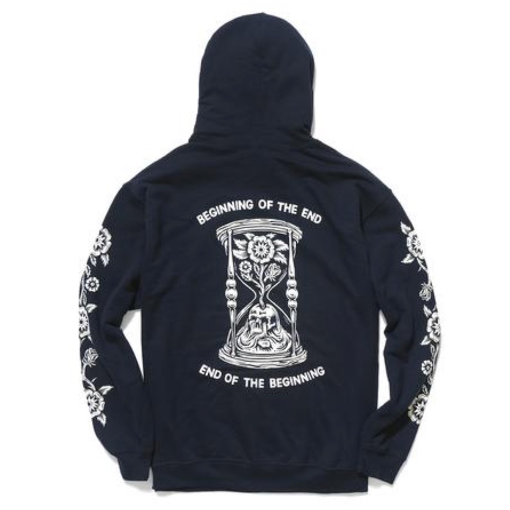 🆕 DOLLSKILL graphic hoodie 💀